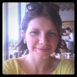 Meet your Posher, Yana